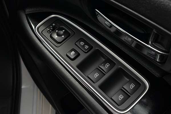 2021 Mitsubishi Outlander PHEV ES ZL