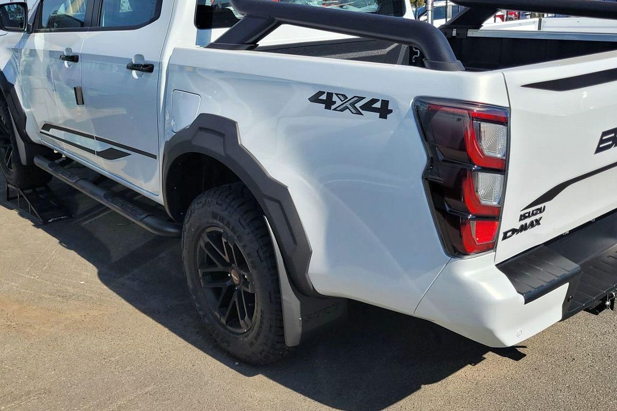 2024 Isuzu D-MAX BLADE 4X4