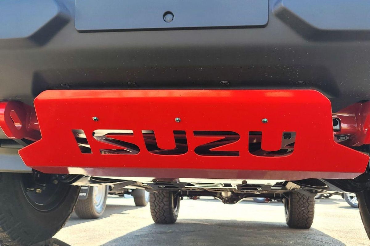 2024 Isuzu D-MAX BLADE 4X4