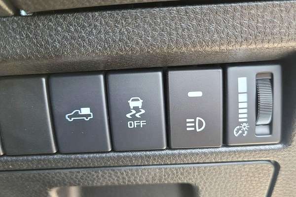 2024 Isuzu D-MAX BLADE 4X4