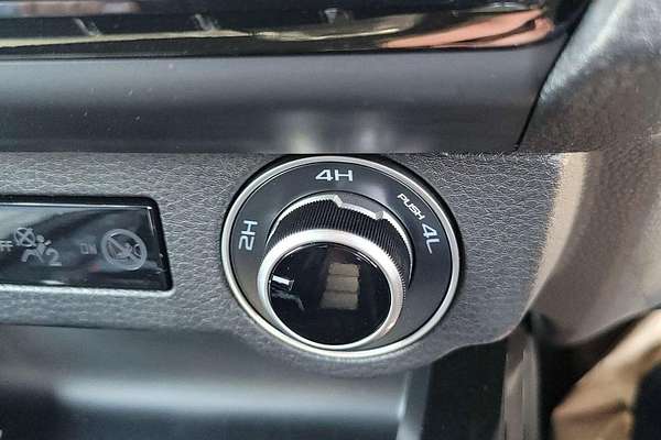 2024 Isuzu D-MAX BLADE 4X4