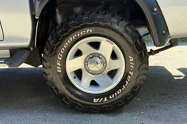 2005 Mitsubishi Triton GLX-R MK 4X4