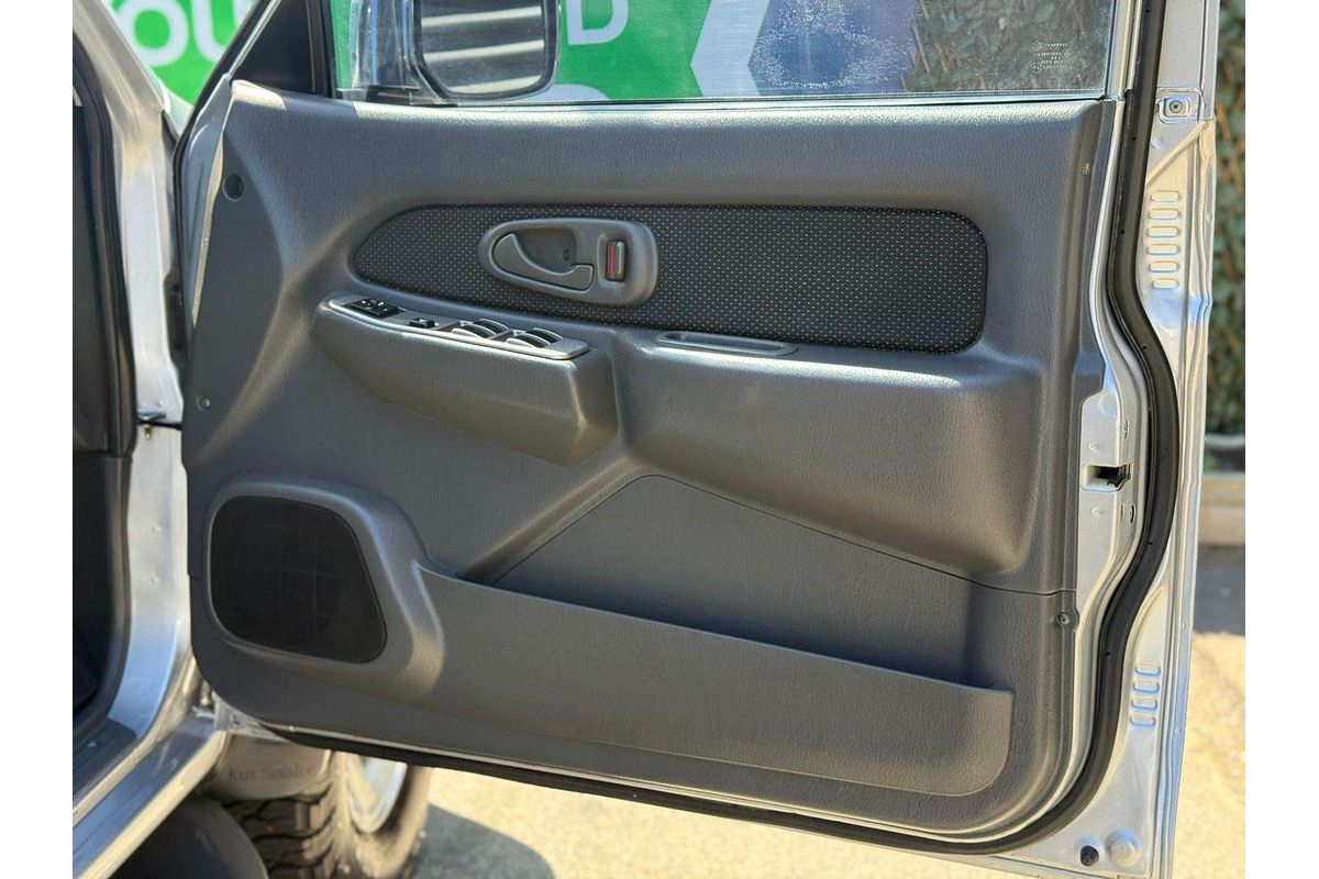 2005 Mitsubishi Triton GLX-R MK 4X4