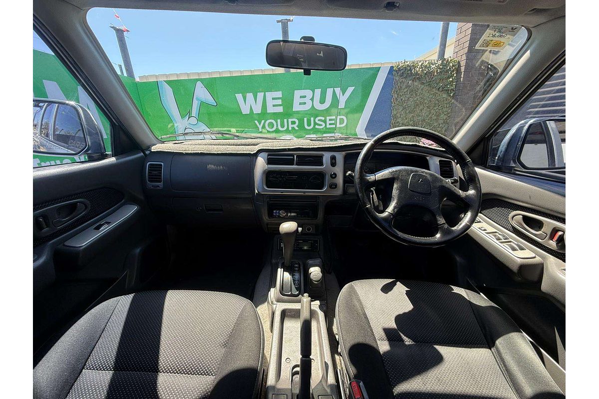 2005 Mitsubishi Triton GLX-R MK 4X4