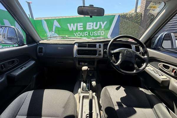 2005 Mitsubishi Triton GLX-R MK 4X4