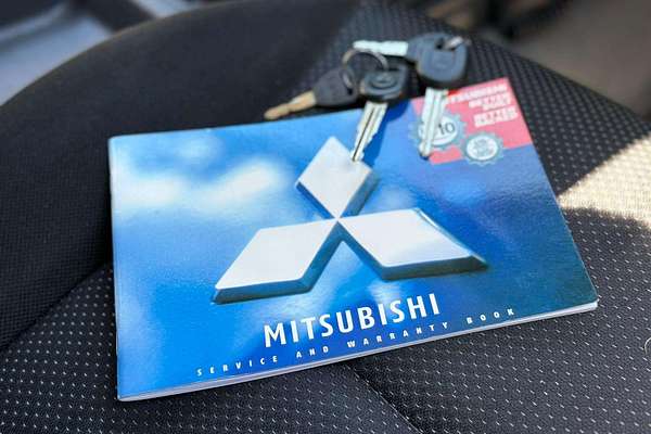 2005 Mitsubishi Triton GLX-R MK 4X4