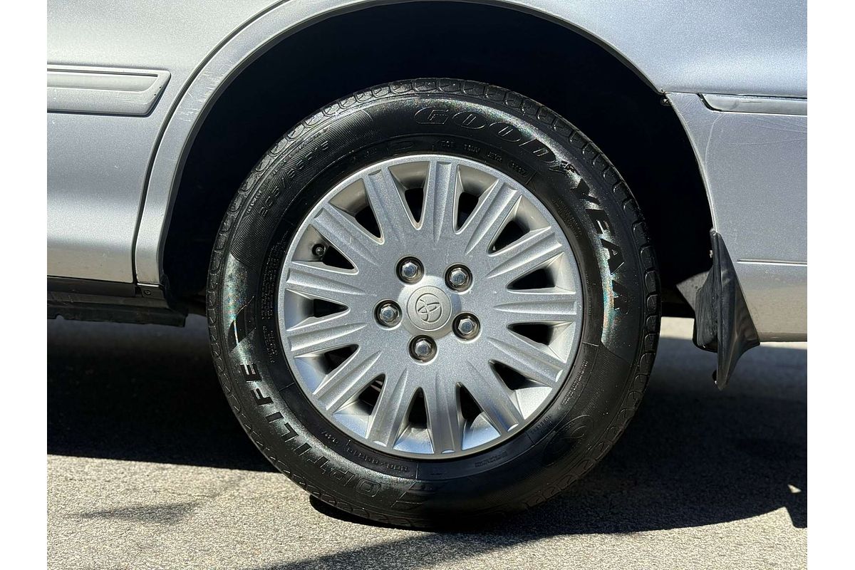 2004 Toyota Avalon GXi MCX10R Mark III