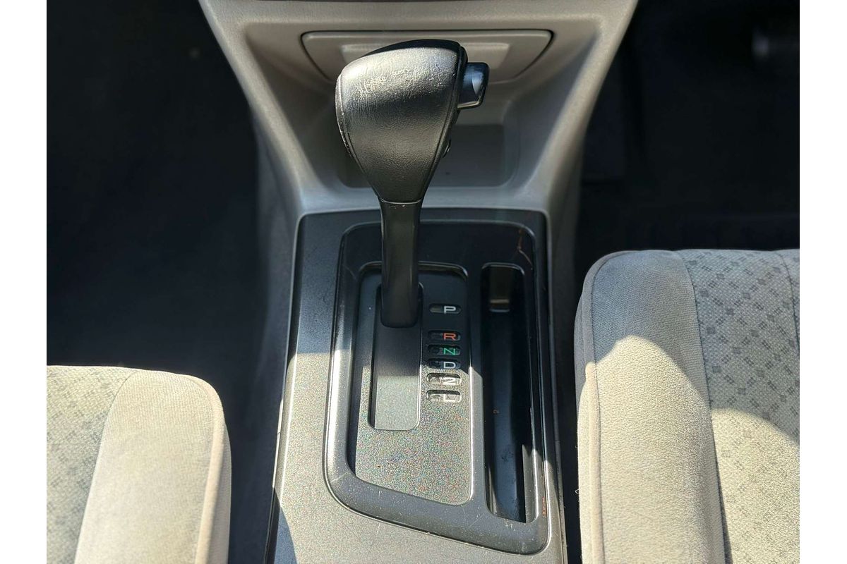 2004 Toyota Avalon GXi MCX10R Mark III