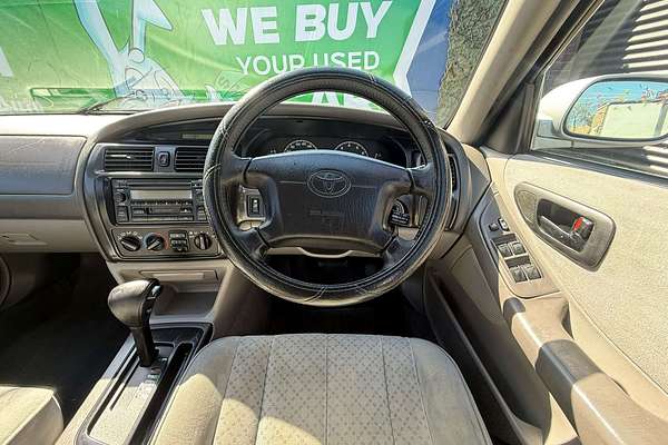 2004 Toyota Avalon GXi MCX10R Mark III