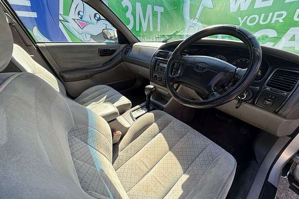 2004 Toyota Avalon GXi MCX10R Mark III