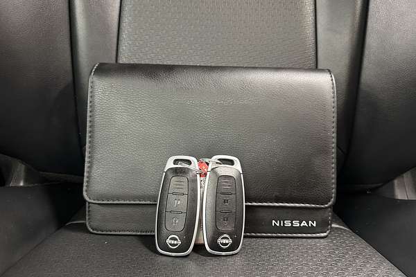 2023 Nissan X-TRAIL ST-L T33