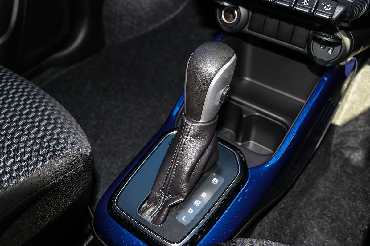 2024 Suzuki Ignis GLX MF Series II