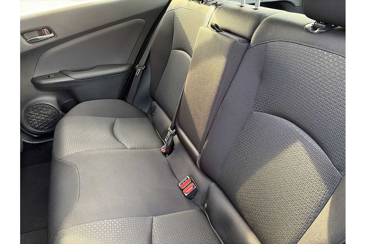 2022 Toyota Prius LE