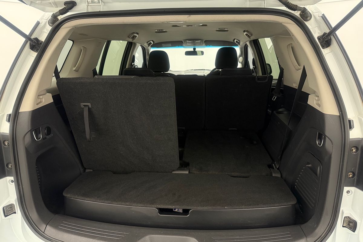 2019 Isuzu MU-X LS-U