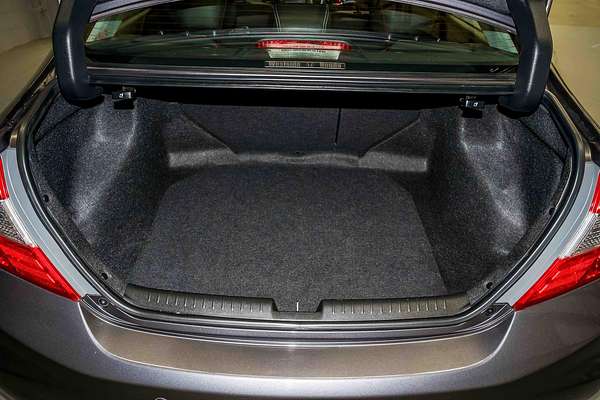 2015 Honda Civic VTi-L 9th Gen Ser II