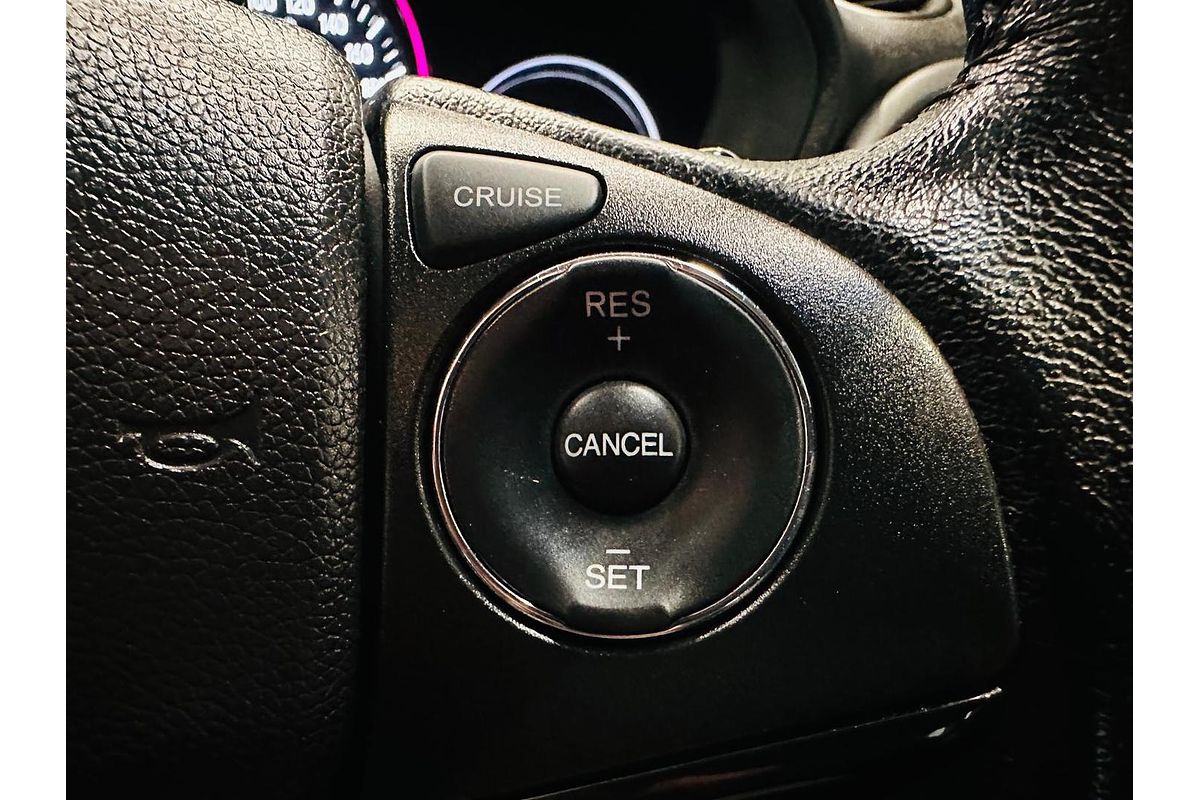 2017 Honda HR-V VTi-L