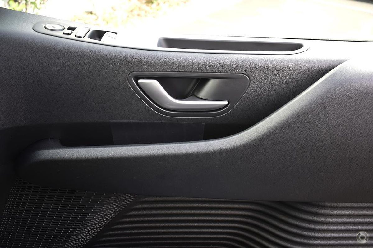 2025 Hyundai STARIA LOAD Premium US4.V3