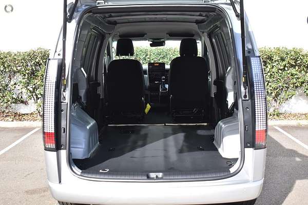 2025 Hyundai STARIA LOAD Premium US4.V3