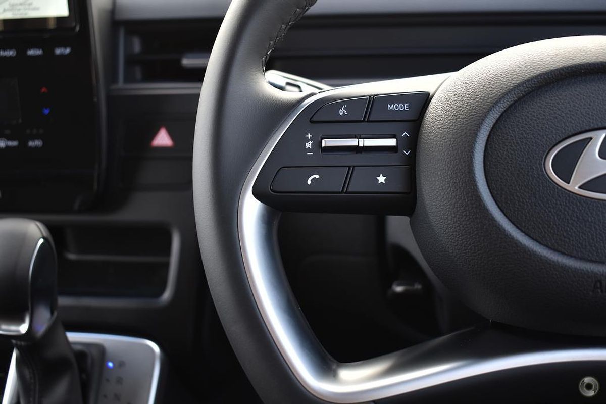 2025 Hyundai STARIA LOAD Premium US4.V3