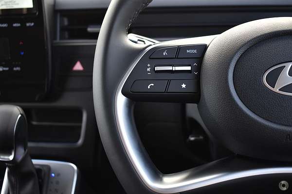 2025 Hyundai STARIA LOAD Premium US4.V3