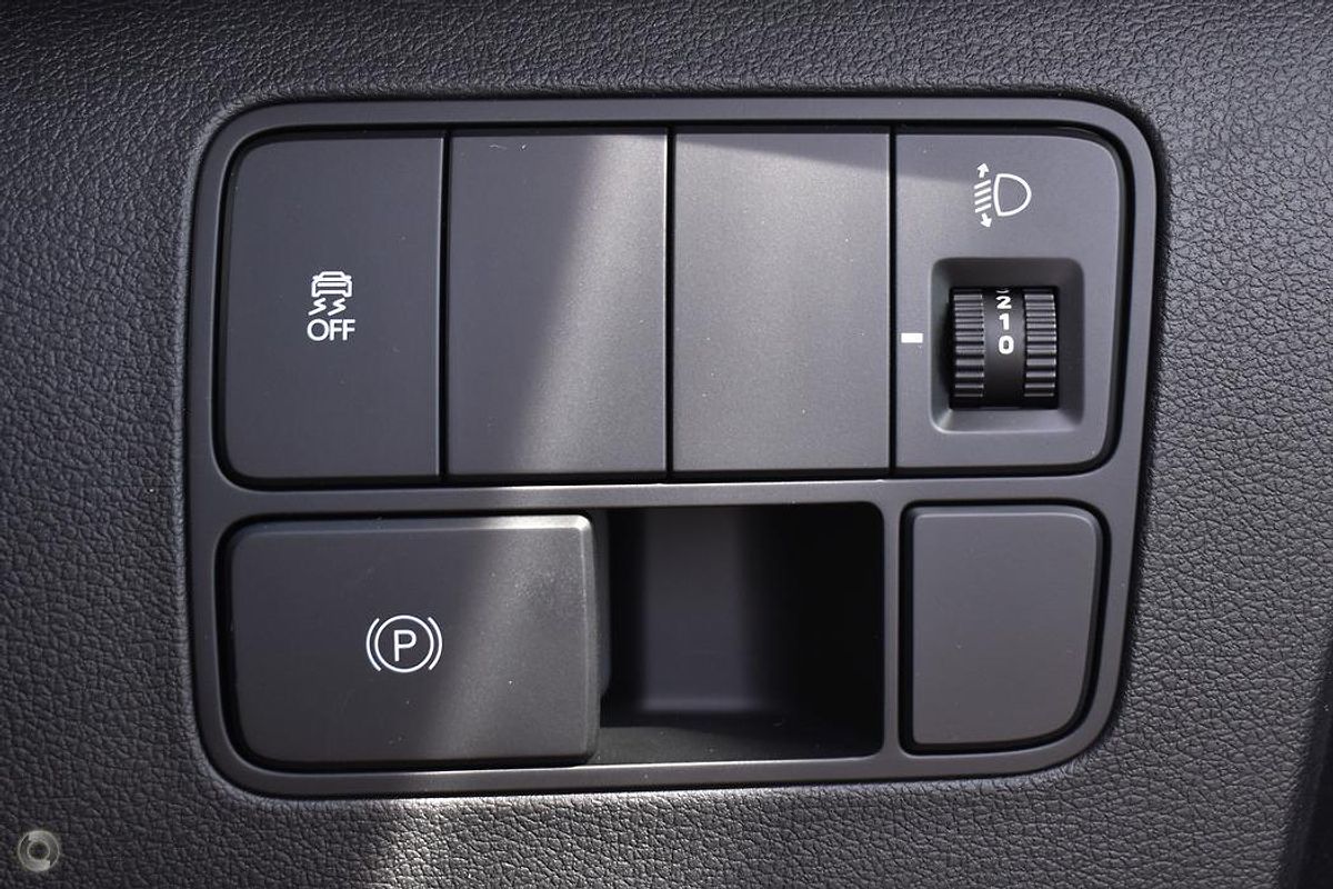 2025 Hyundai STARIA LOAD Premium US4.V3