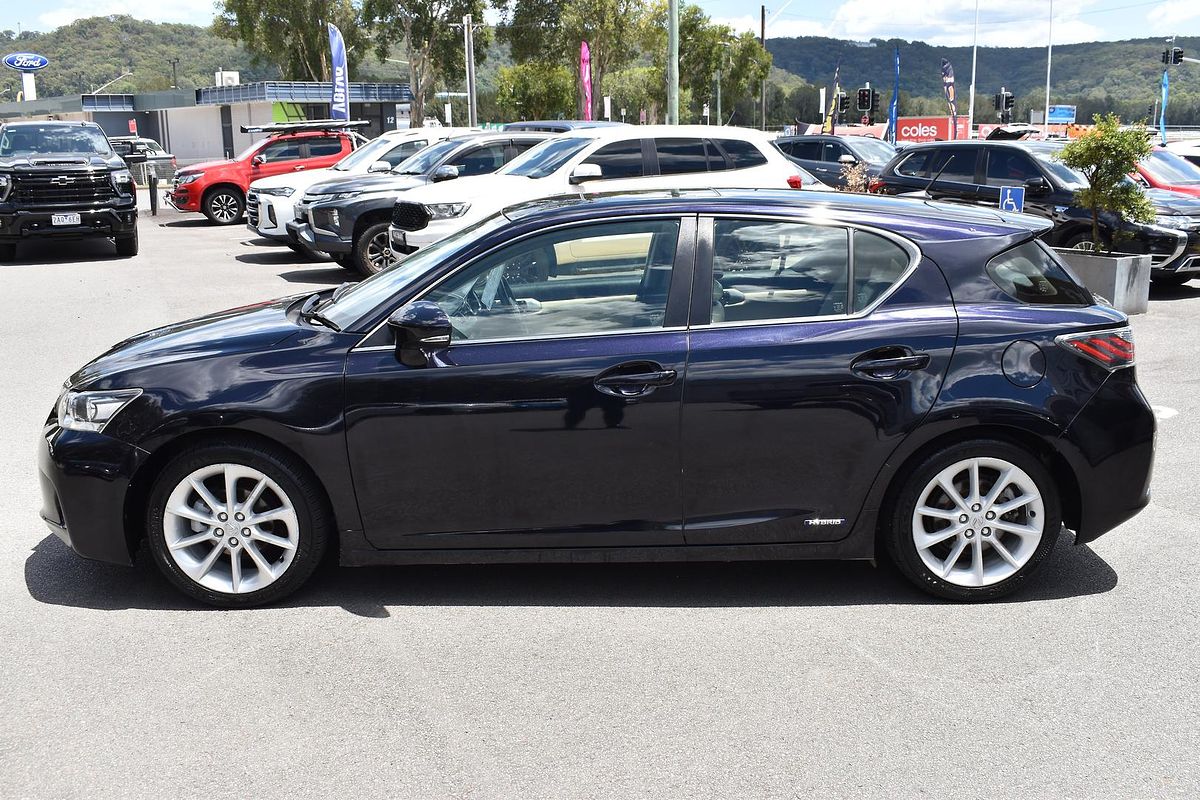 2012 Lexus CT CT200h Luxury ZWA10R