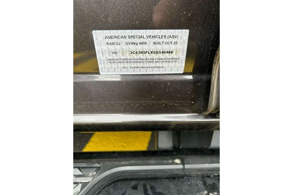 2025 RAM 2500 Laramie Rambox DJ 4X4