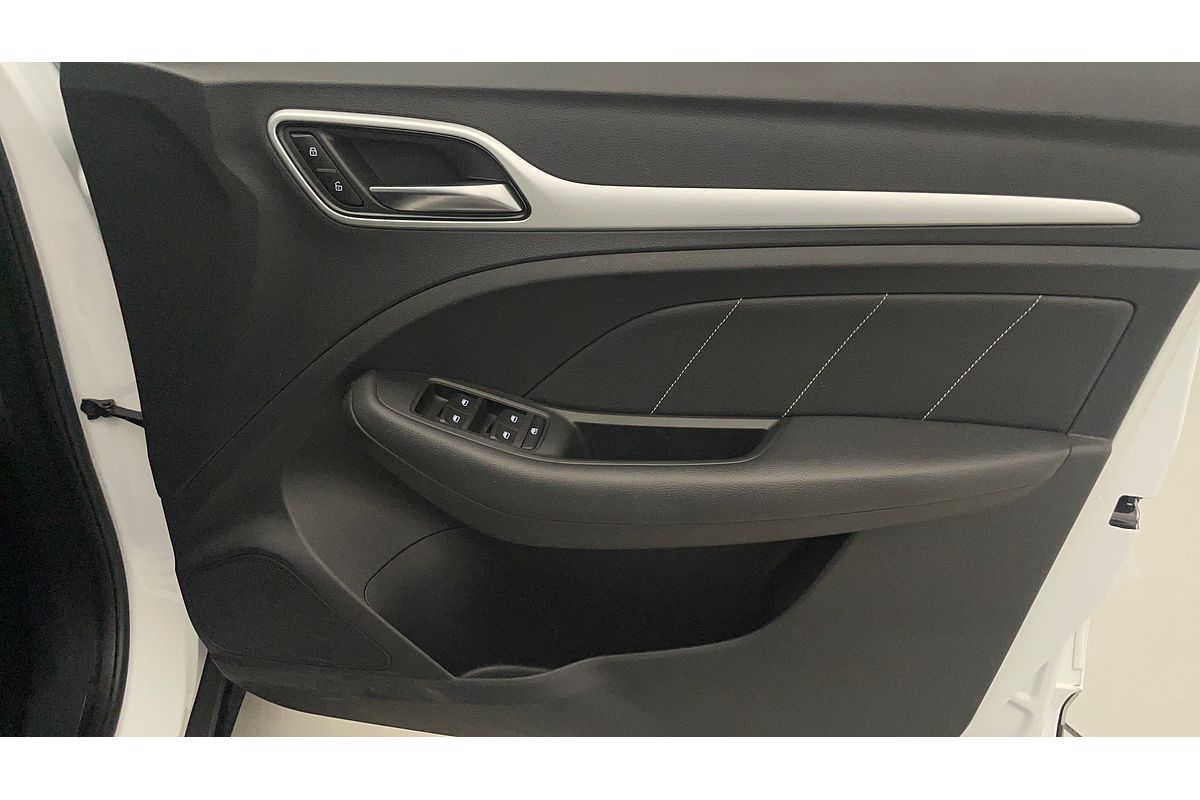 2022 MG ZS Excite AZS1