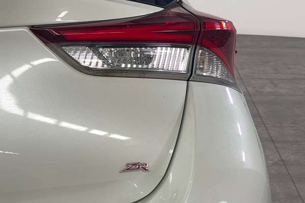 2016 Toyota Corolla ZR ZRE182R