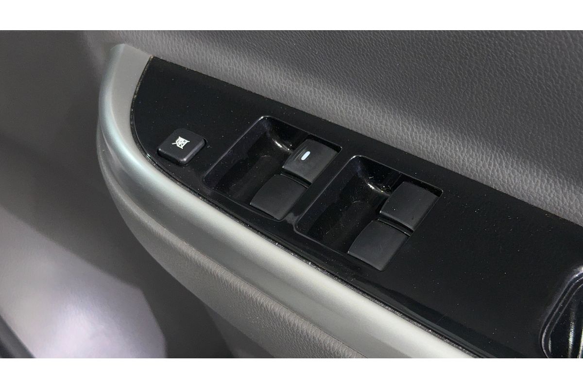 2018 Mitsubishi Triton Blackline MQ 4X4