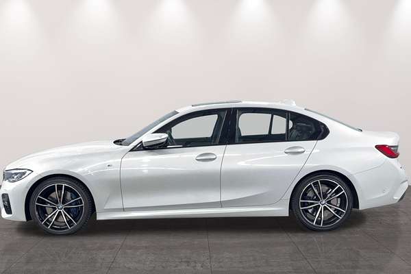 2020 BMW 3 Series 330i M Sport G20