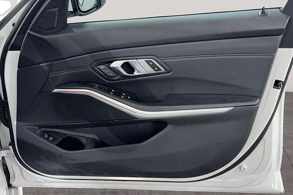 2020 BMW 3 Series 330i M Sport G20
