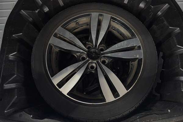 2015 Holden Commodore SV6 Storm VF