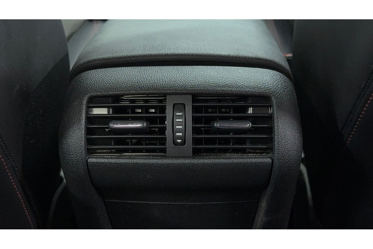 2015 Holden Commodore SV6 Storm VF