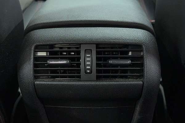 2015 Holden Commodore SV6 Storm VF