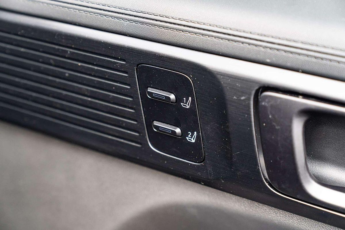 2025 Hyundai Santa Fe Hybrid Calligraphy MX5.V2