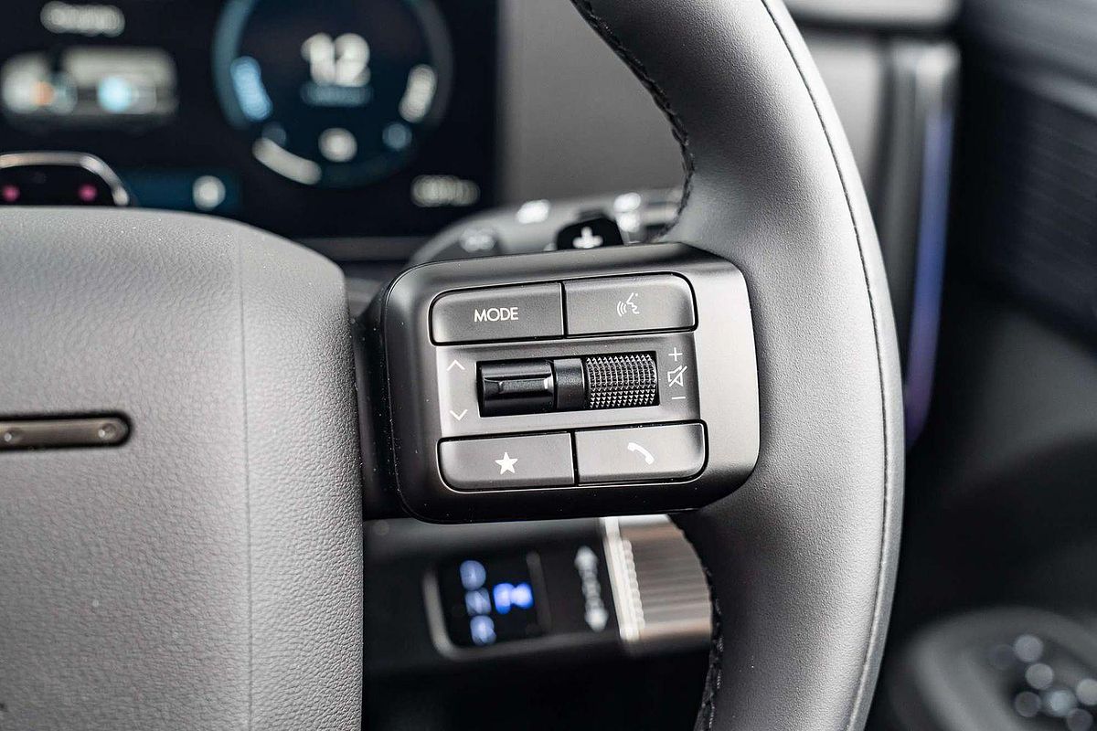 2025 Hyundai Santa Fe Hybrid Calligraphy MX5.V2