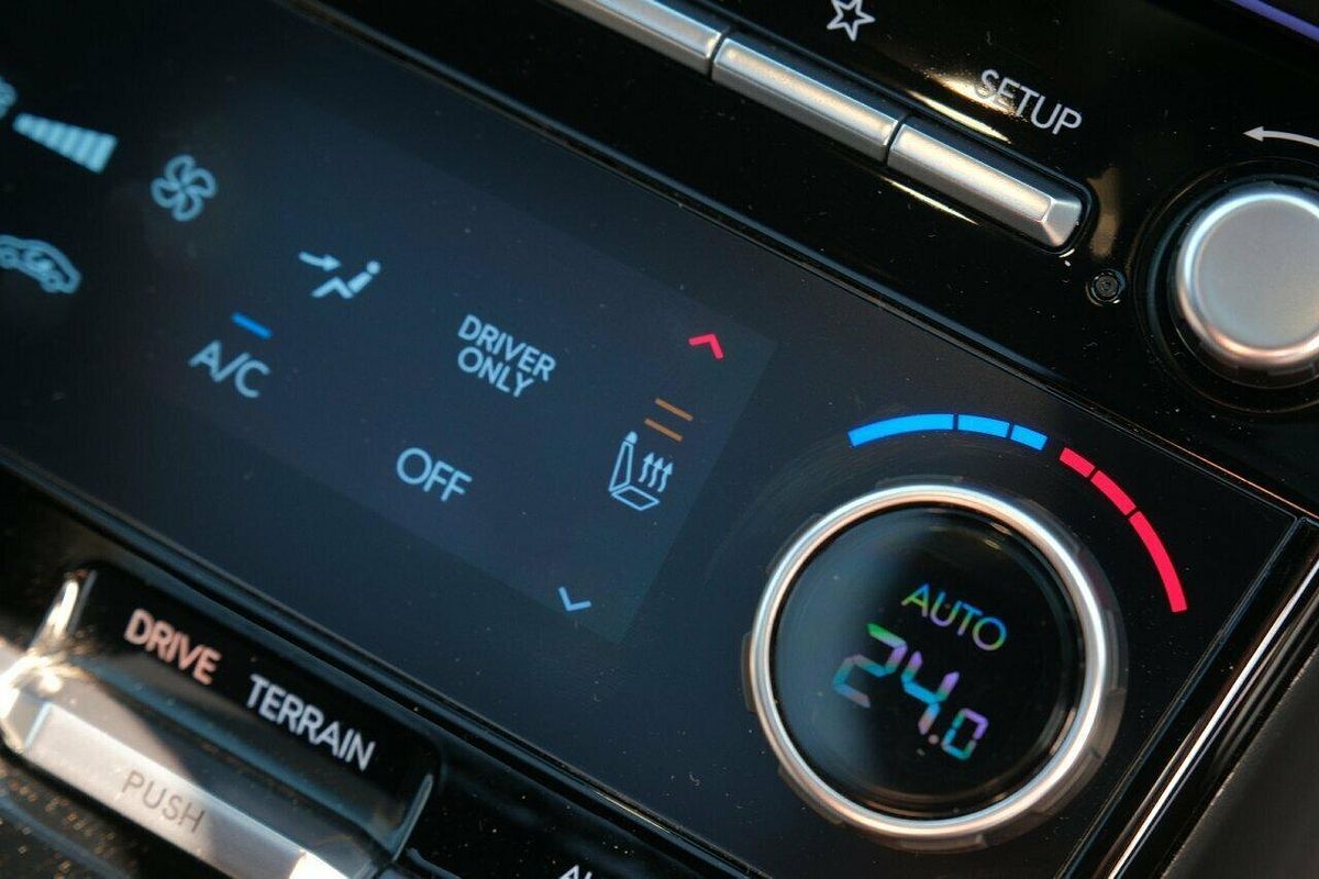 2024 Hyundai Santa Fe Hybrid Calligraphy MX5.V1