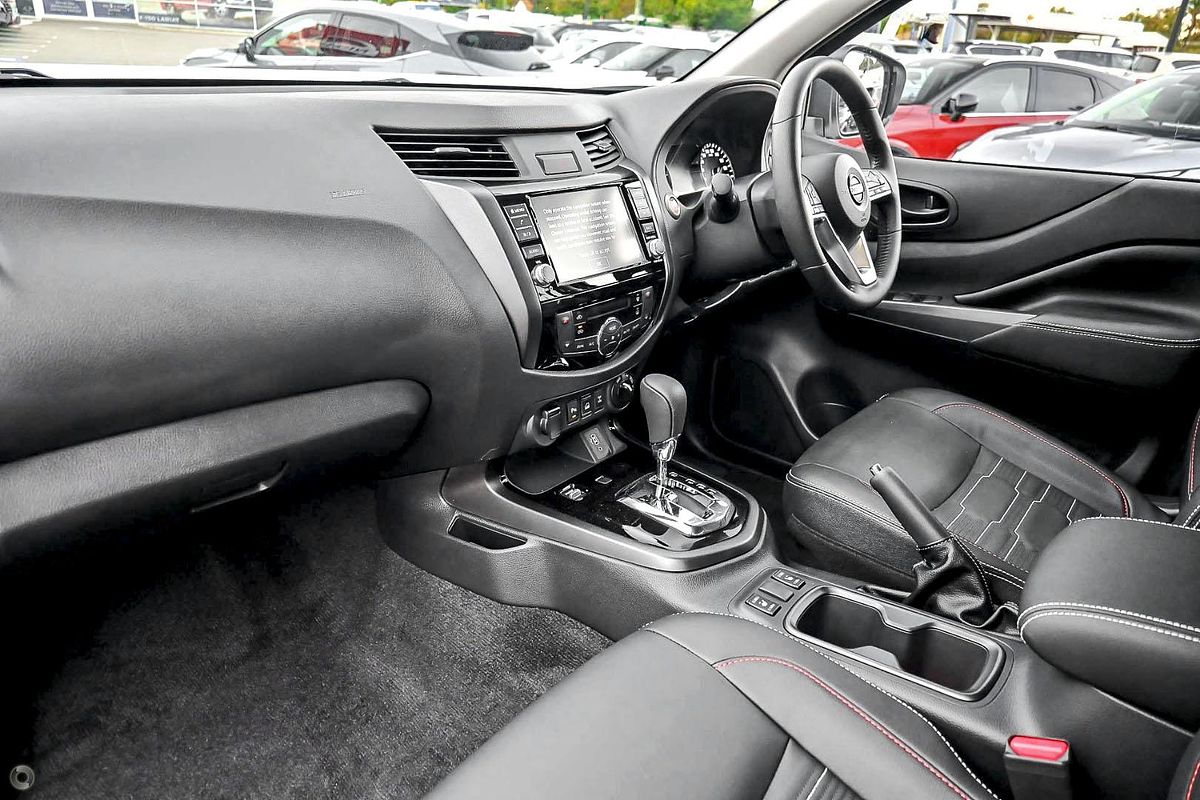 2025 Nissan Navara PRO-4X Warrior D23 4X4