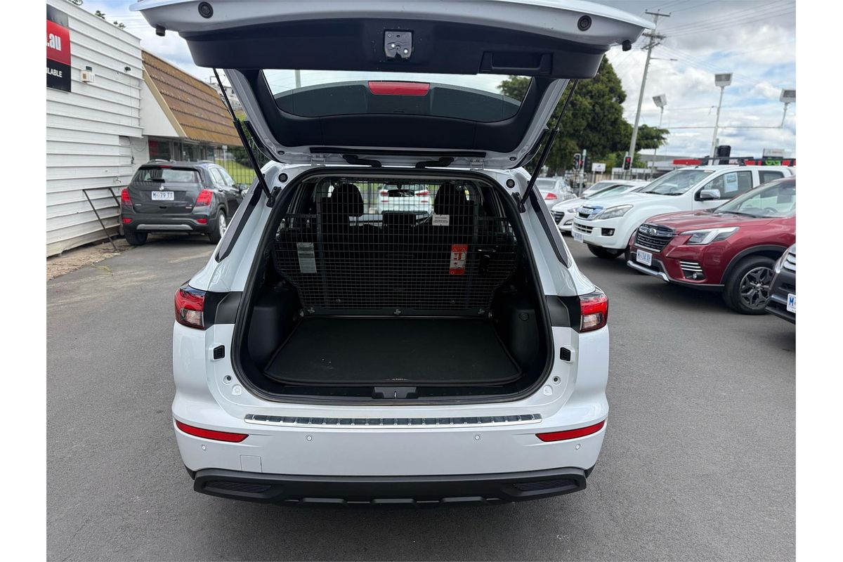 2022 Mitsubishi Outlander ES ZM