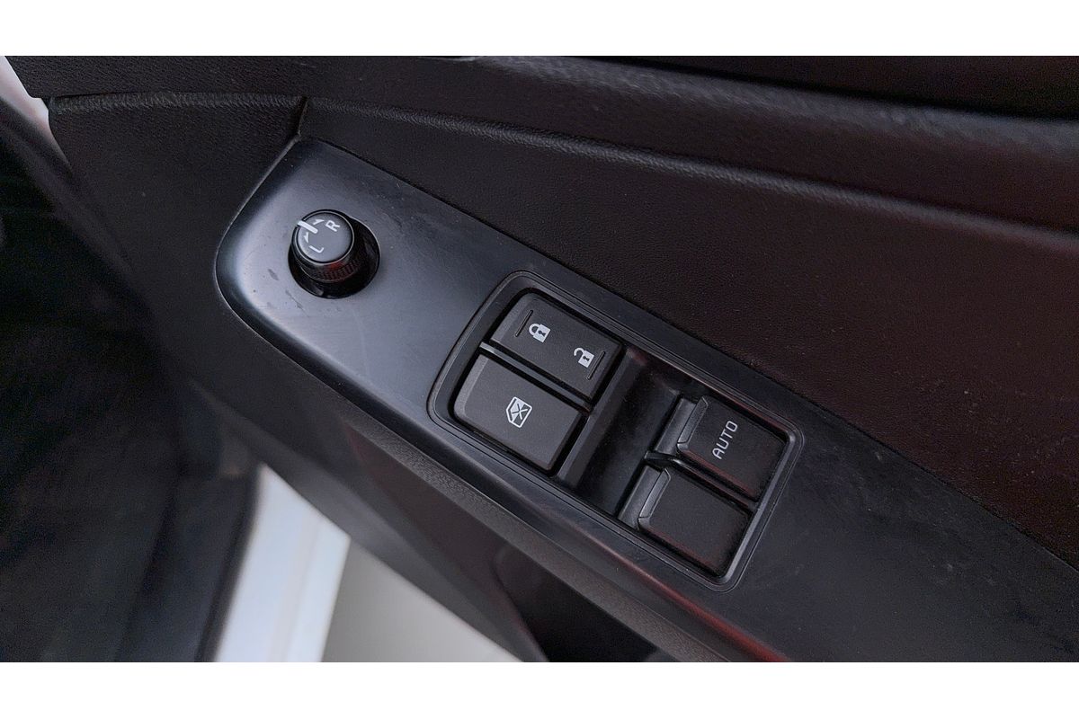 2020 Isuzu D-MAX SX High Ride Rear Wheel Drive