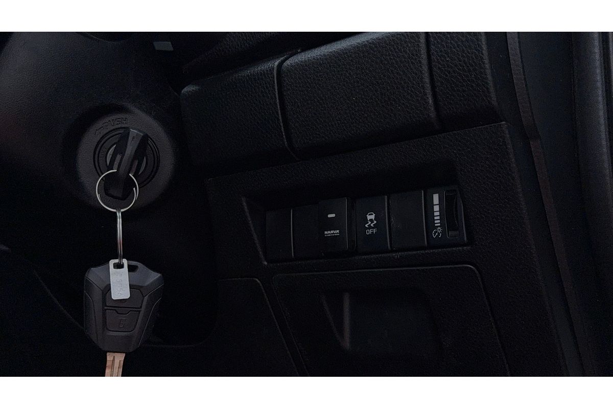 2020 Isuzu D-MAX SX High Ride Rear Wheel Drive