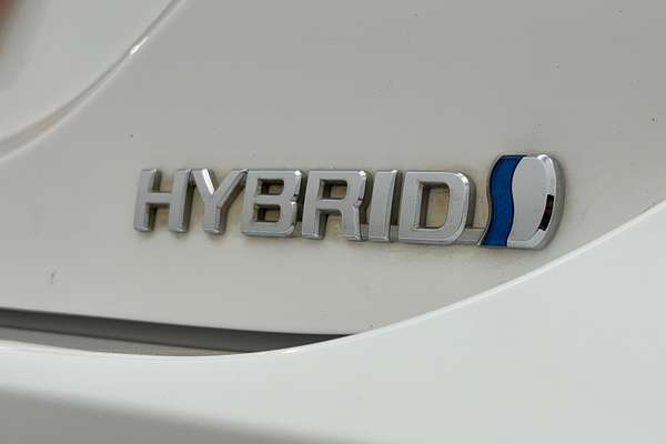 2021 Toyota Camry Ascent AXVH70R