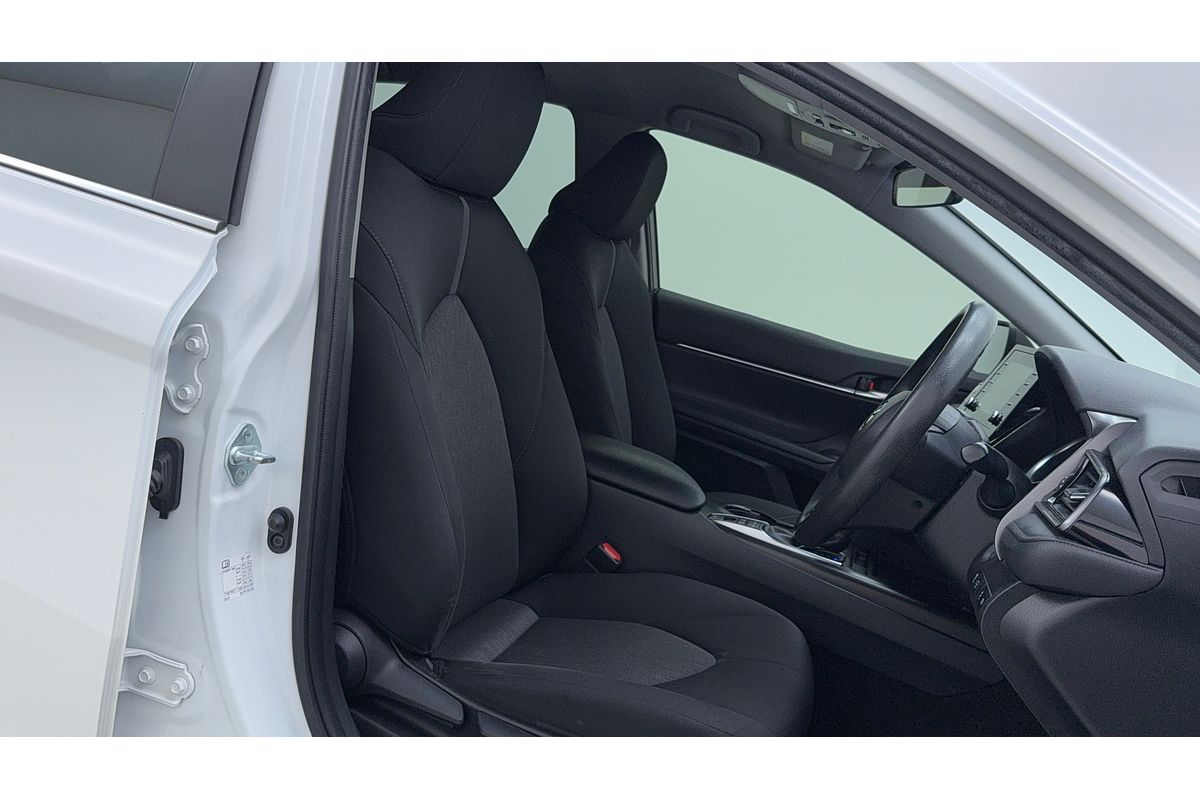 2021 Toyota Camry Ascent AXVH70R