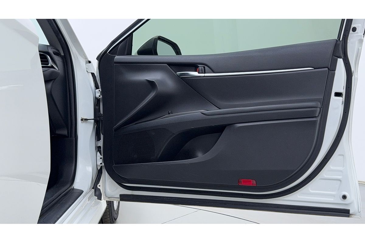 2021 Toyota Camry Ascent AXVH70R