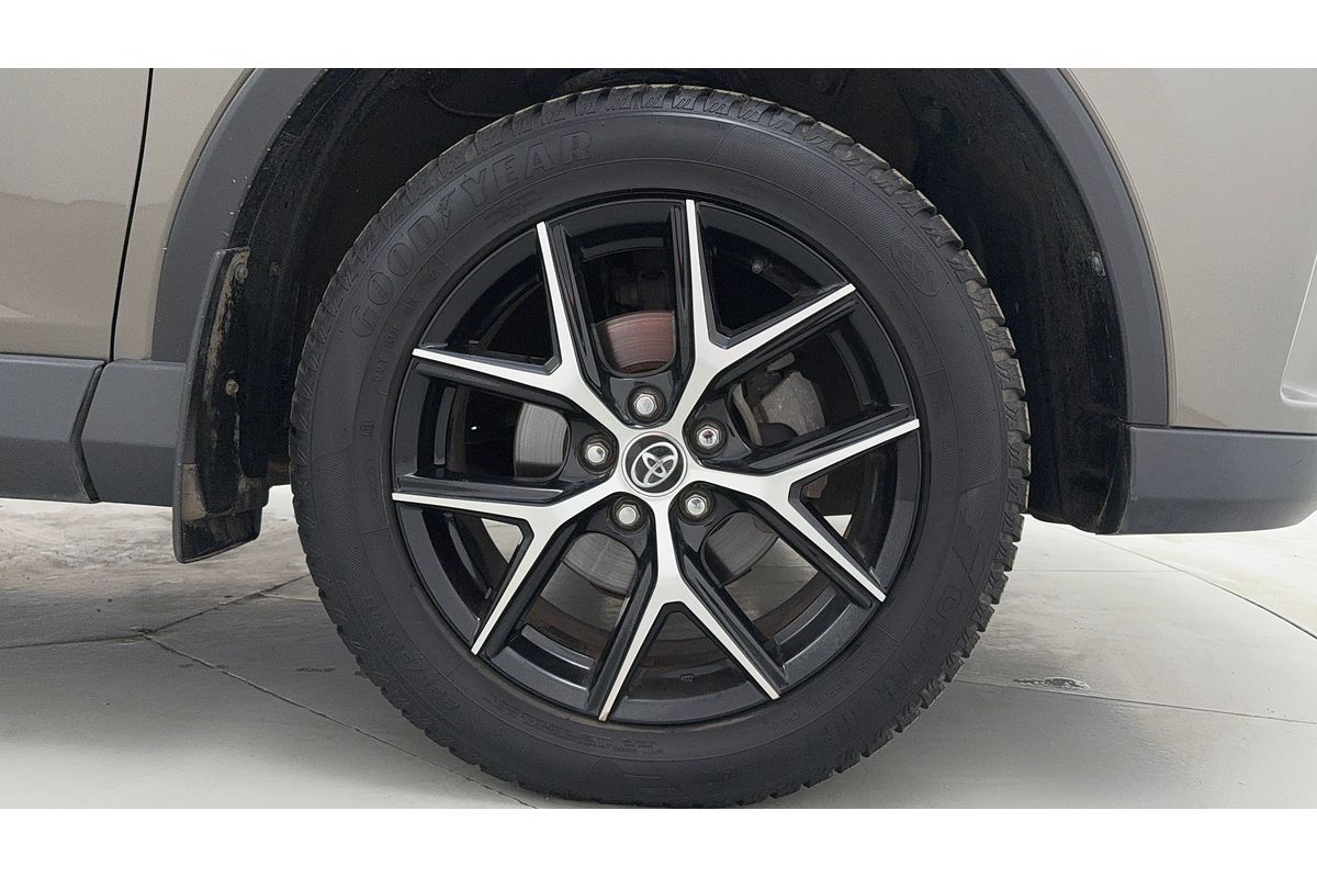 2017 Toyota RAV4 GXL ASA44R