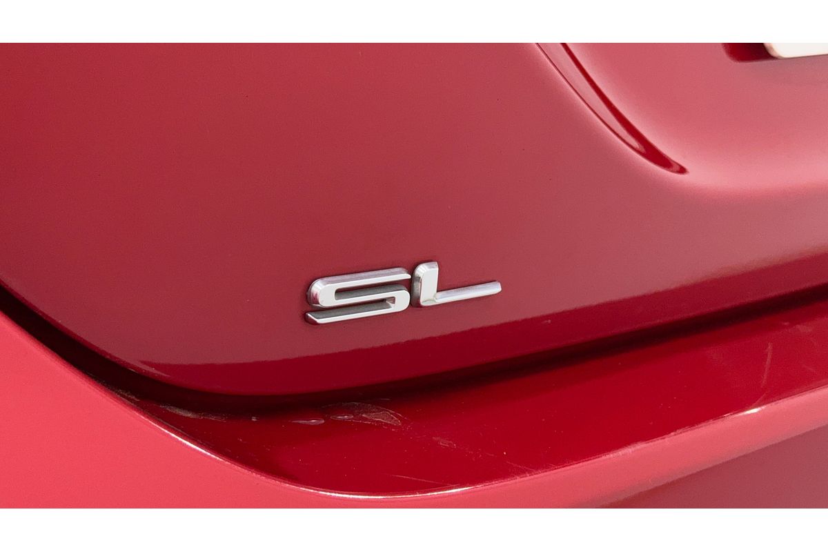 2019 Toyota Camry SL AXVH71R