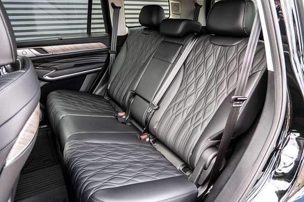 2025 GWM Tank 500 Ultra Hybrid P03