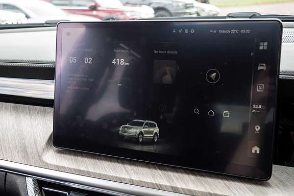 2025 GWM Tank 500 Ultra Hybrid P03