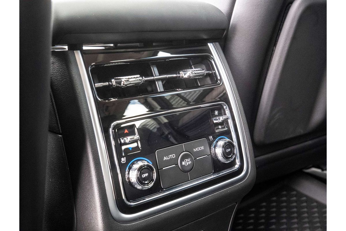 2025 GWM Tank 500 Ultra Hybrid P03